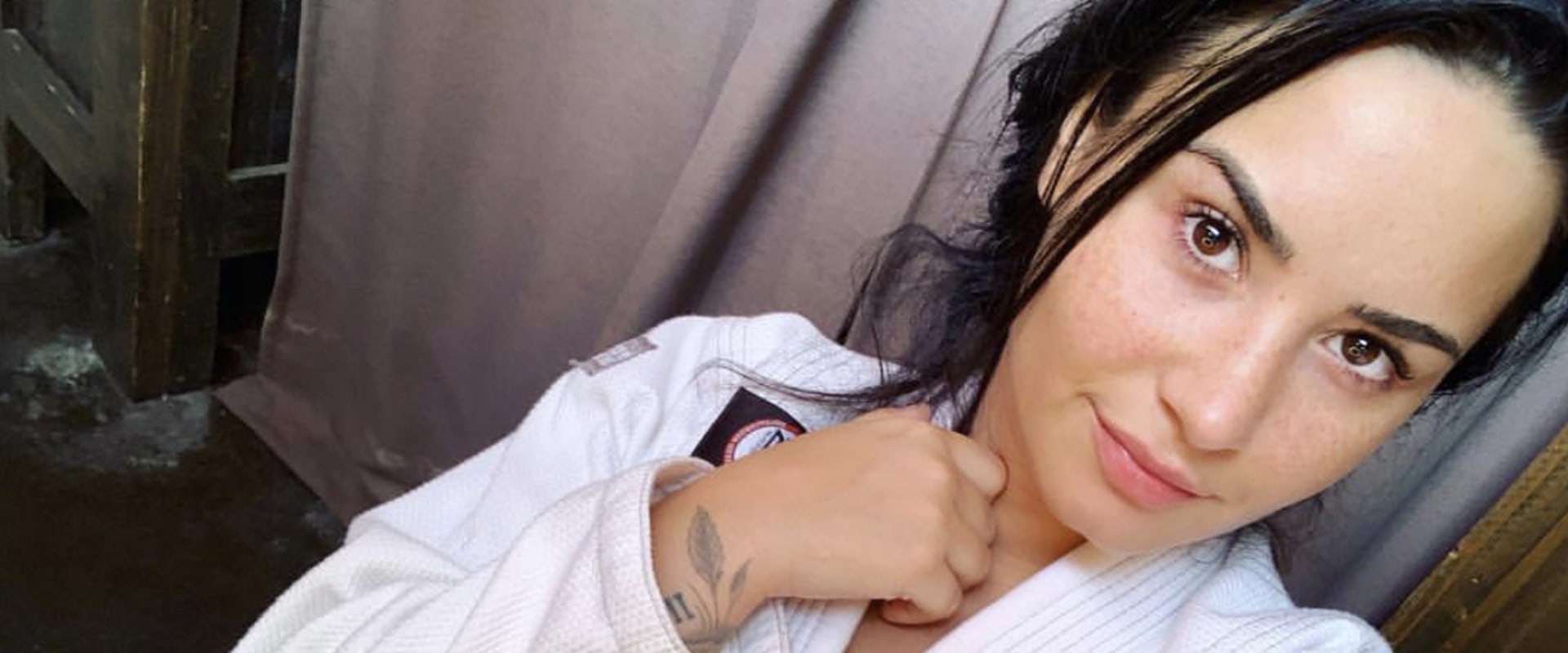Which celebrities are sober?